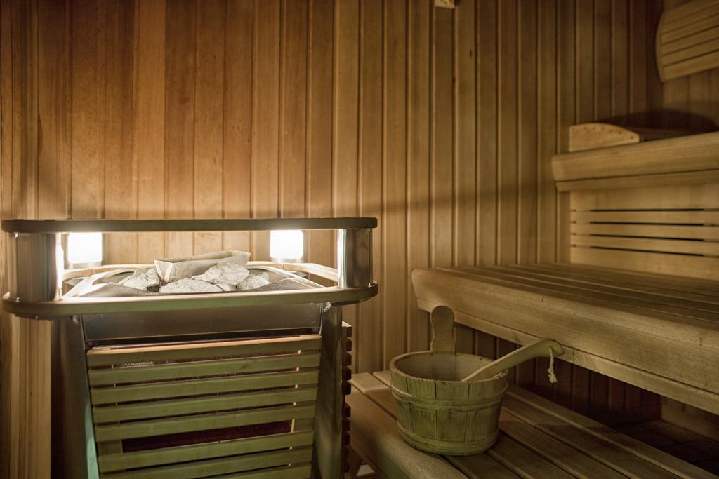 Hotel Solpark Kleszczow  Ngoại thất bức ảnh