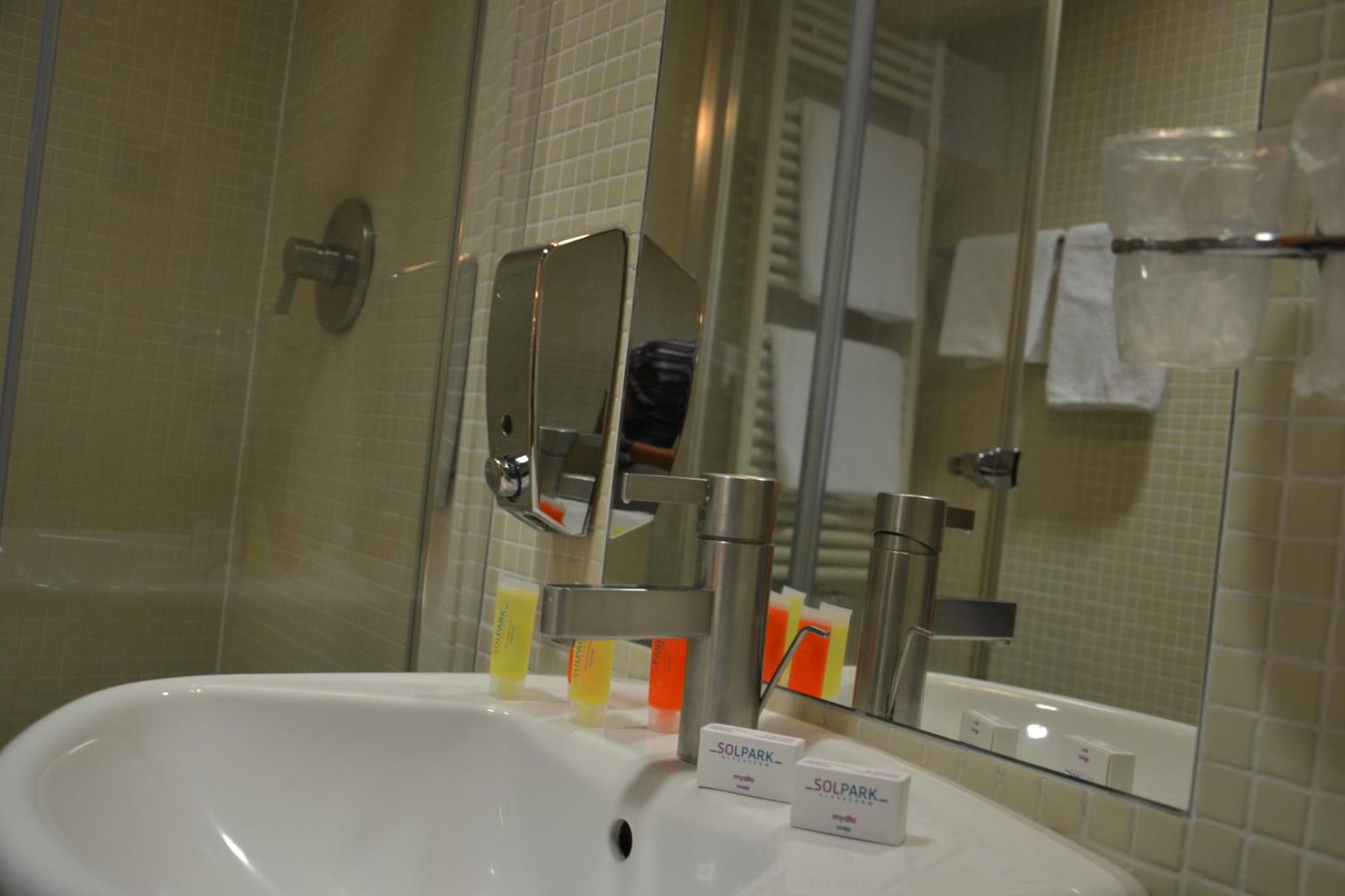 Hotel Solpark Kleszczow  Phòng bức ảnh